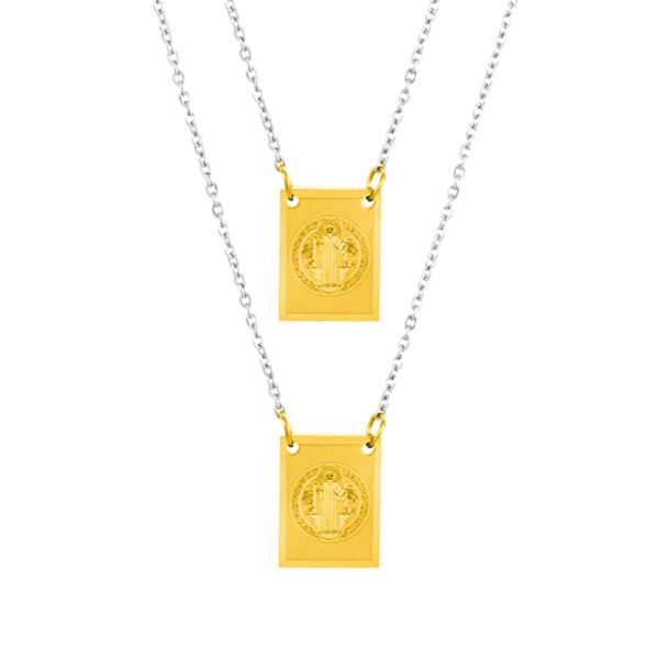 Escapulário para homem polido na cor dourada - Colar dourado para homem - Colar para homem da marca twobrothers - Escapulário para homem da marca portuguesa Twobrothers
